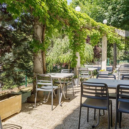 B&B Hôtel Le Puy-en-Velay Vals-pres-le-Puy Exterior foto